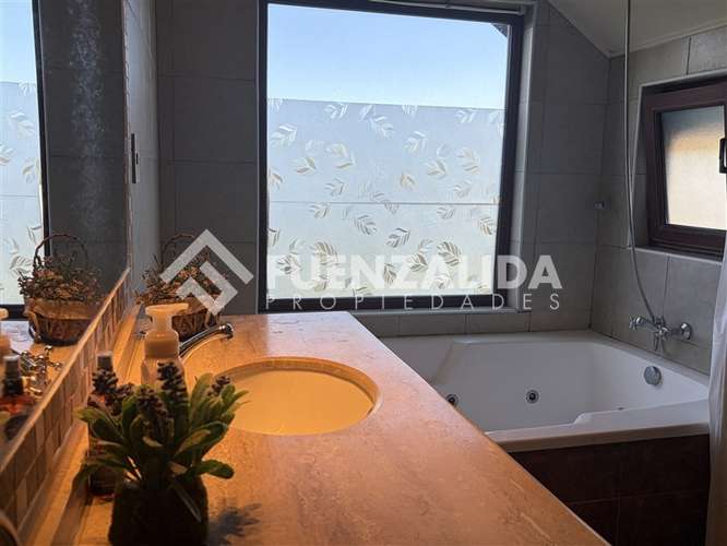 Venta Casa 5D 4B y Quincho Sector Centenario en Puerto Varas - Imagen 32