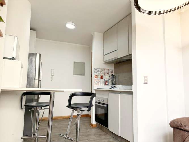 Reñaca: amoblado nuevo 1D en suite, estac. y piscina - Imagen 4
