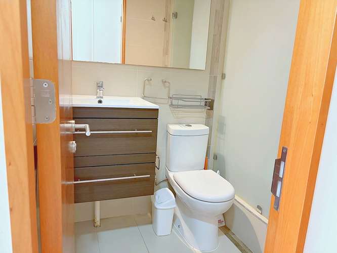 Reñaca: amoblado nuevo 1D en suite, estac. y piscina - Imagen 8