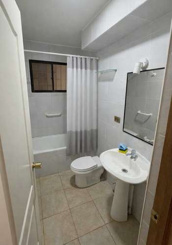 Vive con Estilo en Exclusiva Casa Cómoda (187753) - Imagen 10