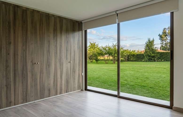 ARRIENDO EXCLUSIVA CASA EN CHICUREO - Imagen 11