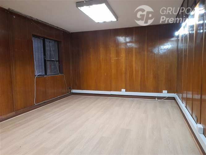 OPORTUNIDAD PARA INVERTIR EN PLENO CENTRO DE SANTIAGO - Imagen 2