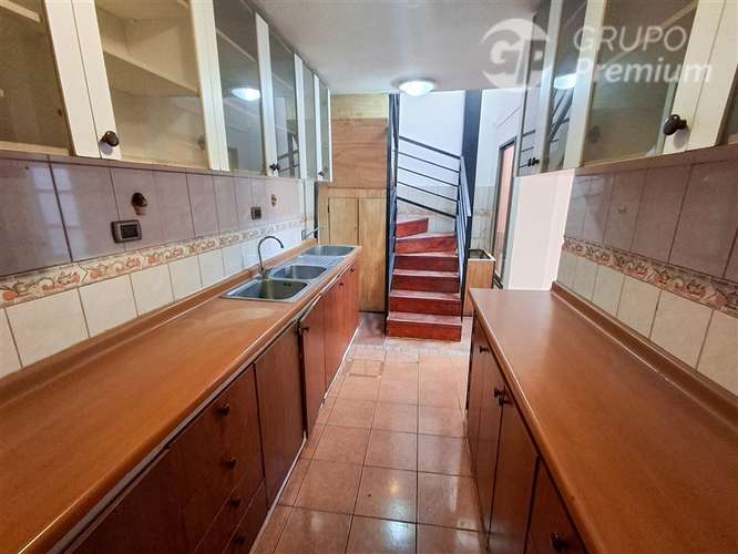 Casa en arriendo de 3 dorm. 3B en Arica cerca de centro - Imagen 9