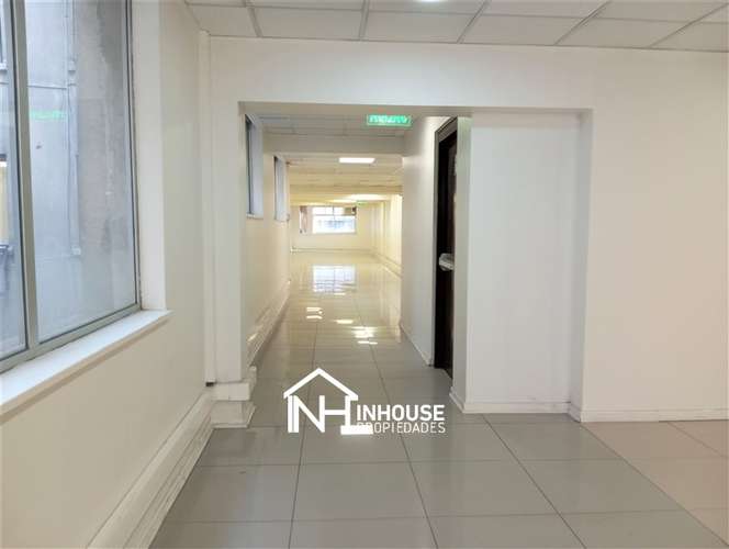 Oficina en arriendo en Santiago - Imagen 9