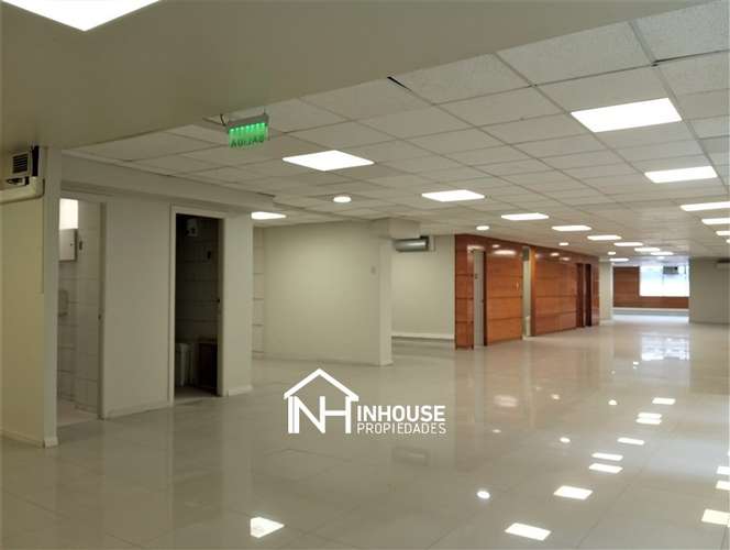 Oficina en arriendo en Santiago - Imagen 11