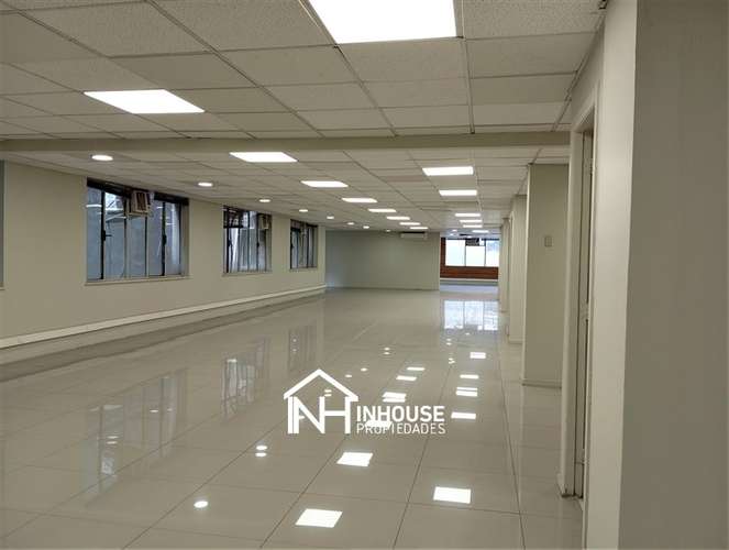 Oficina en arriendo en Santiago - Imagen 3