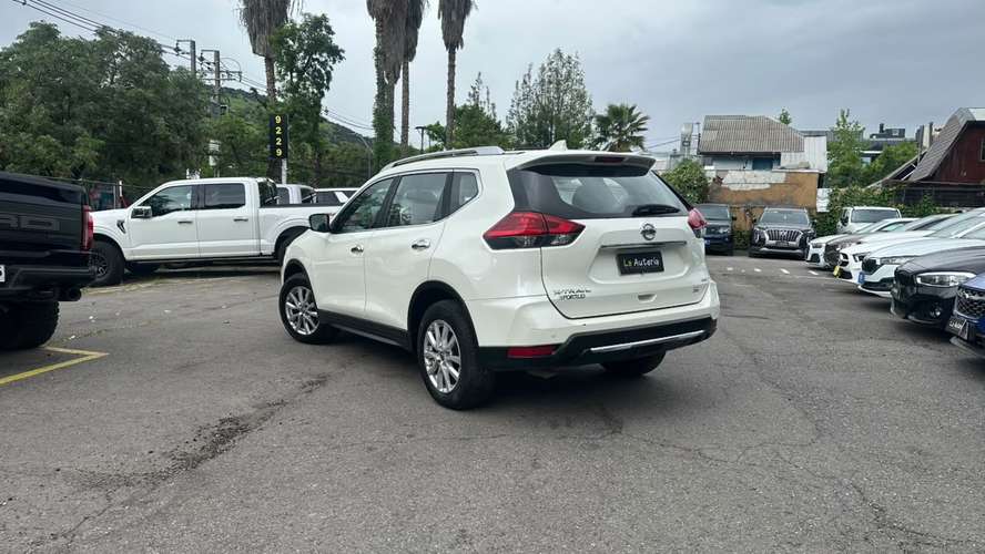 Nissan X-Trail 2.5 T32 4X4 AUT (2018) - Imagen 4