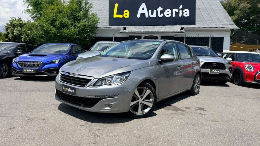 Peugeot 308 1.2 ALLURE PACK PURETECH 130HP AT (2017) - Imagen 3