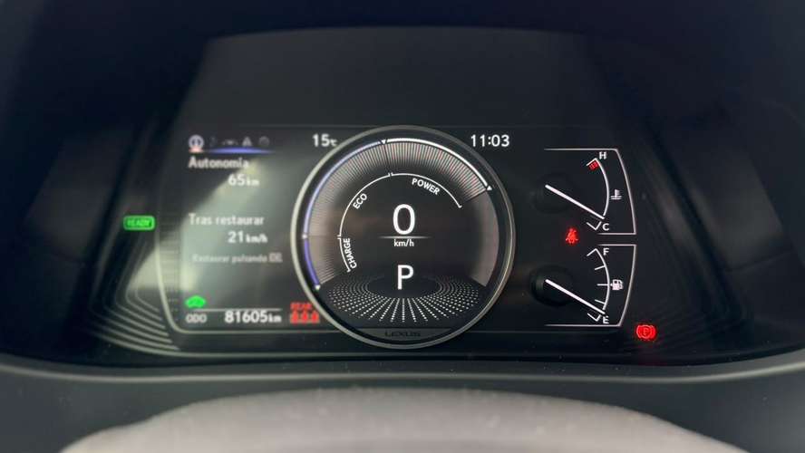Lexus UX 250h 2.0 H LUX 4X2 AT 5P (2023) - Imagen 9