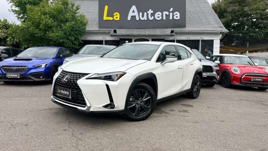 Lexus UX 250h 2.0 H LUX 4X2 AT 5P (2023)