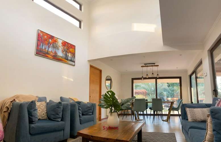 Arriendo Amplia Casa en El Algarrobal Chicureo - Imagen 3