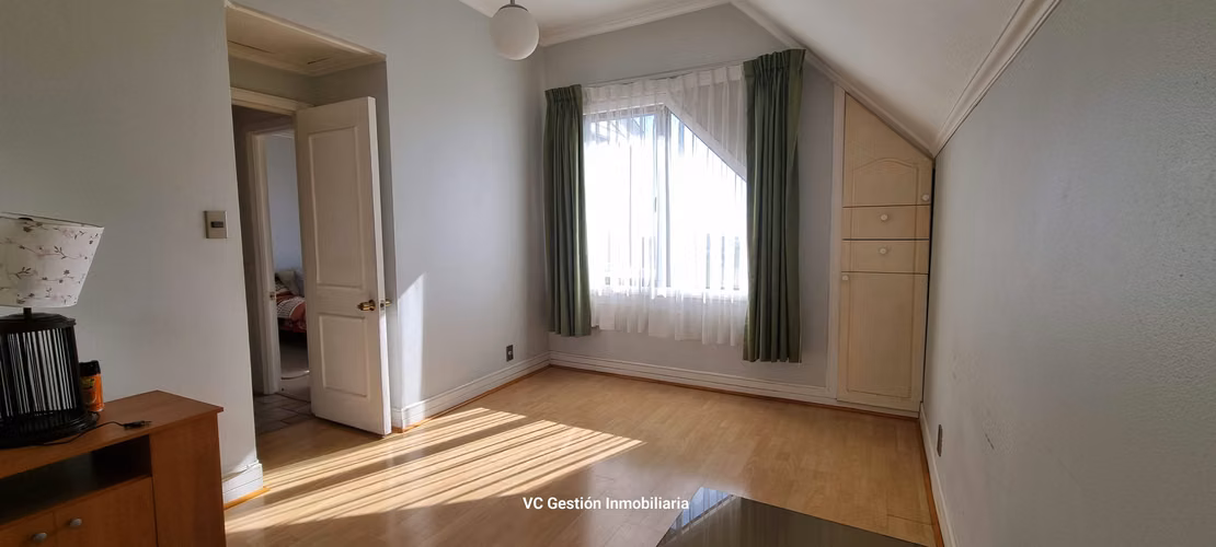 En venta casa ubicada en un sector privilegiado de Concón, tranquilo, residencial. - Imagen 4