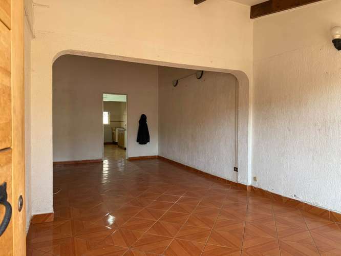 BUSCAS ARRENDAR CASA 1PISO, ACA EN QUILLOTA LO ENCAUNETRAS