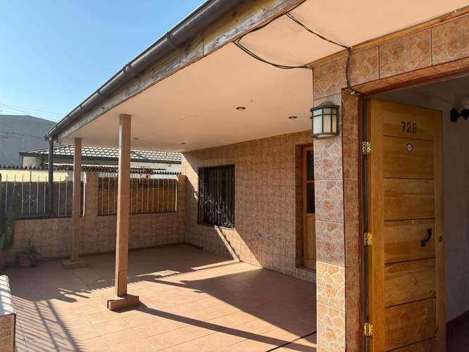 BUSCAS ARRENDAR CASA 1PISO, ACA EN QUILLOTA LO ENCAUNETRAS
