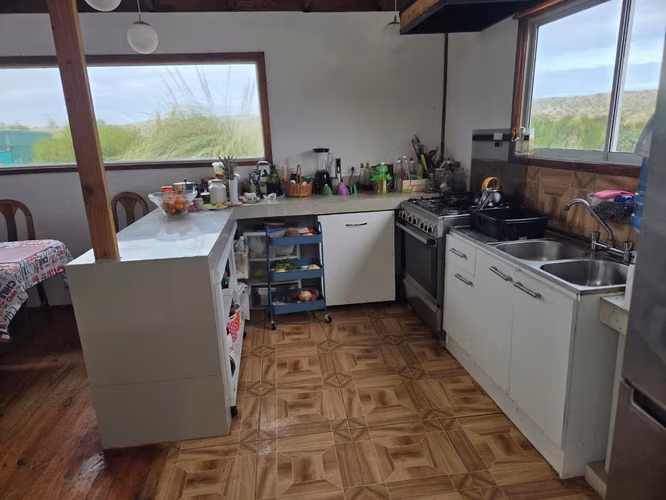 Parcela con casa y cabañas 2 cabañas. - -Todo amoblado
