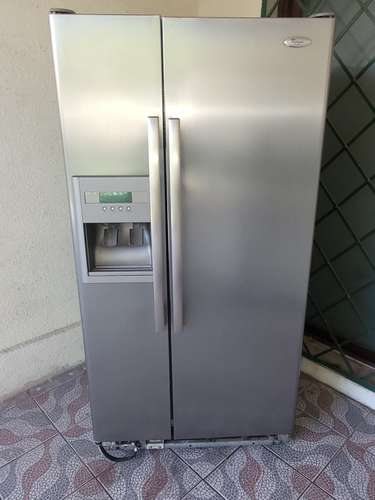 REFRIGERADOR WHIRLPOOL DOS PUERTAS