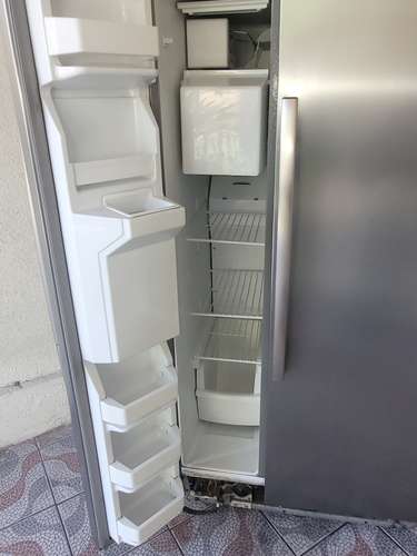 REFRIGERADOR WHIRLPOOL DOS PUERTAS