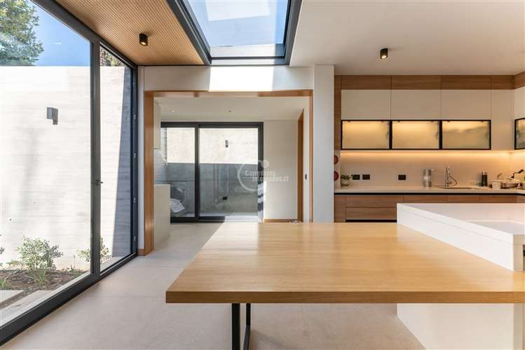 Casa en arriendo de 4 dorm. en Las Condes - Imagen 7