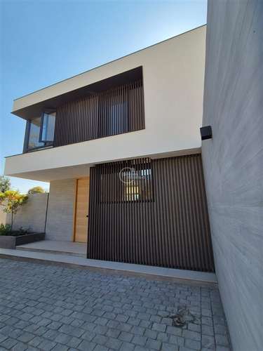 Casa en arriendo de 4 dorm. en Las Condes - Imagen 3