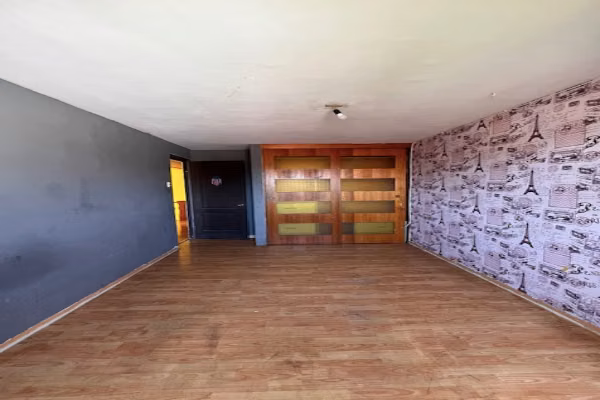 Amplia casa 4 dormitorios en Calle Riquelme - Imagen 18