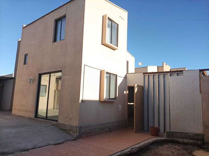 Arriendo Amplia Casa en Calama (187812) - Imagen 26