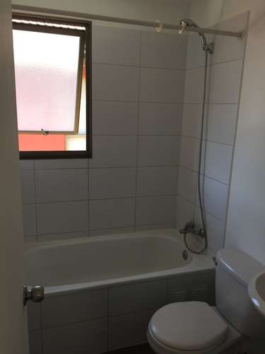 CÓMODA CASA SE ARRIENDA CONDOMINIO PIE ANDINO - Imagen 18