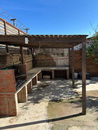 SE VENDE CASA CON PISCINA - Imagen 13