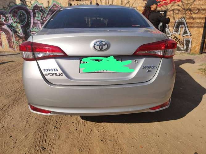 Toyota Yaris Sedan - Imagen 3