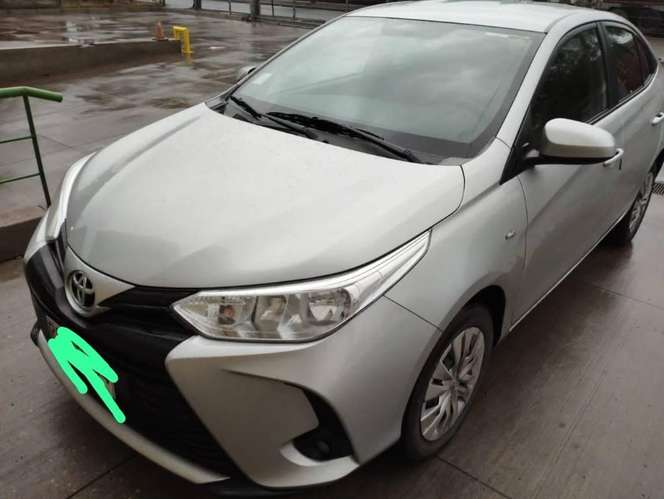 Toyota Yaris Sedan - Imagen 2