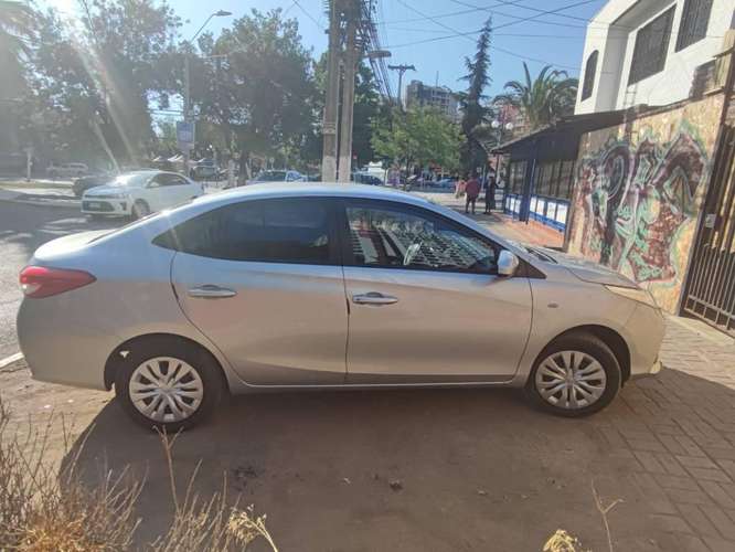 Toyota Yaris Sedan - Imagen 5