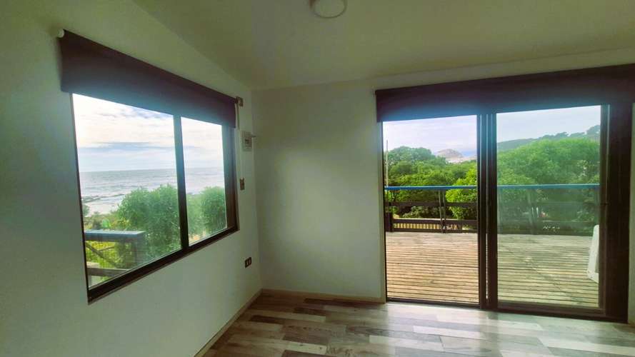 ARRIENDO CASA FRENTE A LA PLAYA - Imagen 9