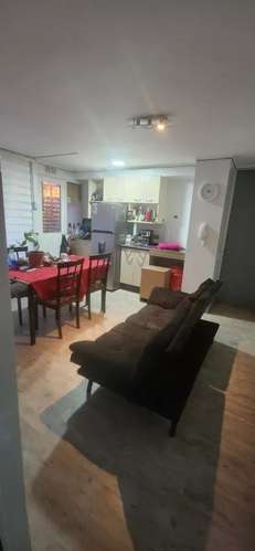 Departamento en venta de 2 dorm. en La Cisterna