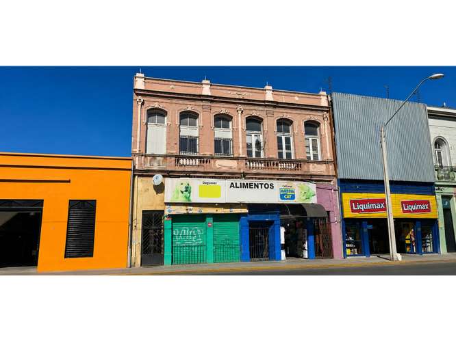 Edificio comercial 1.283 m, terreno 640 m, Almendral Valpo