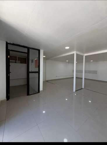 SE ARRIENDA LOCAL COMERCIAL SECTOR DE ALTO FLUJO