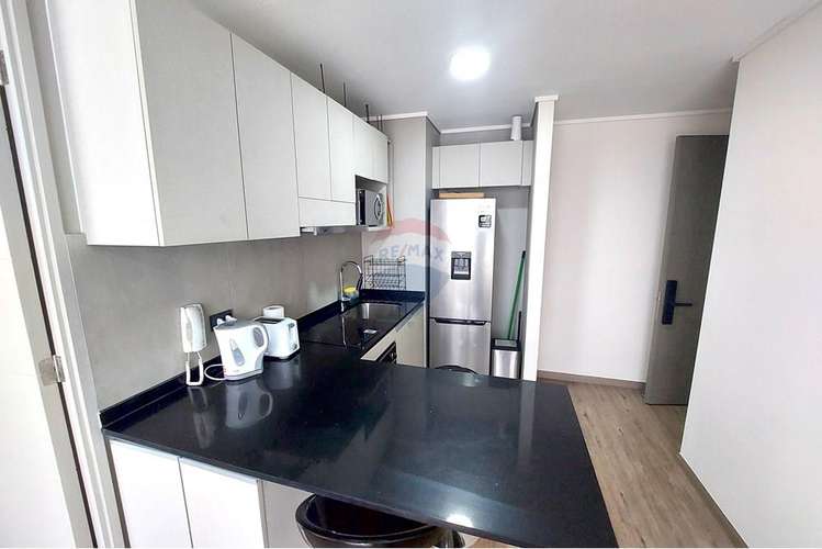 Moderno dpto en ñuñoa,  con terraza y vista - Imagen 5