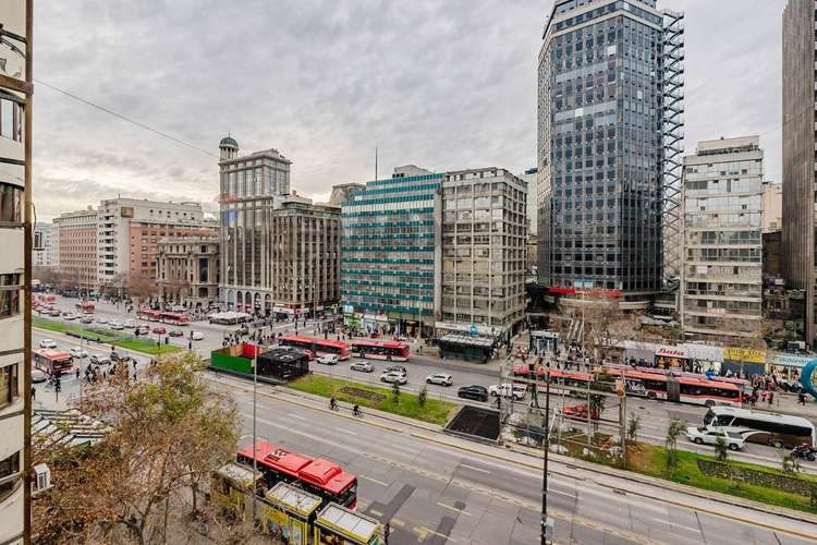 Oficina de 205 m² para empresas e instituciones - Imagen 30
