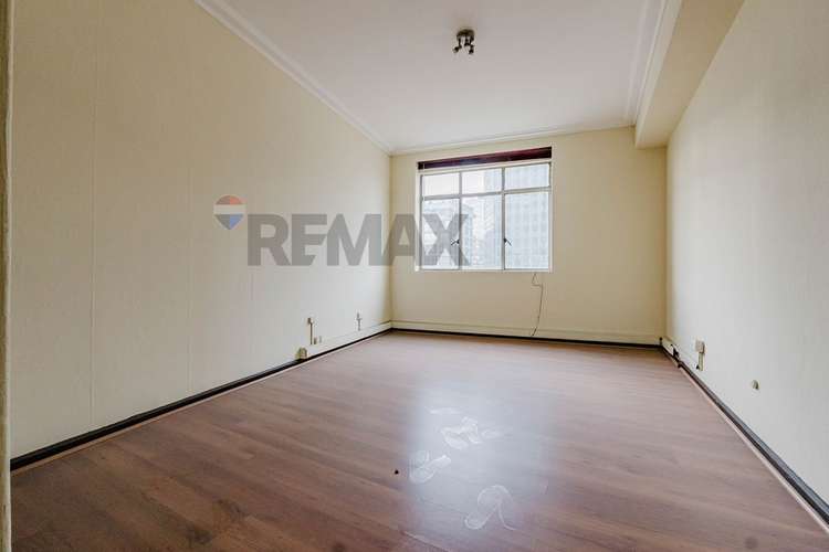 Oficina de 205 m² para empresas e instituciones - Imagen 15