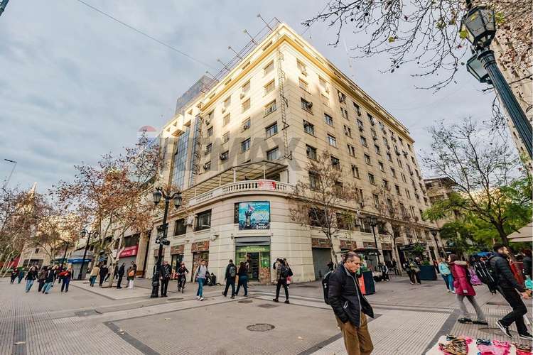 Oficina de 205 m² para empresas e instituciones - Imagen 2