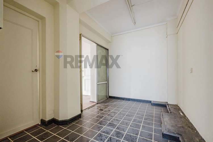 Oficina de 205 m² para empresas e instituciones - Imagen 29