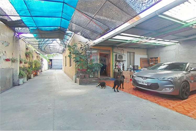 Uso mixto bodega- comercial- residencial