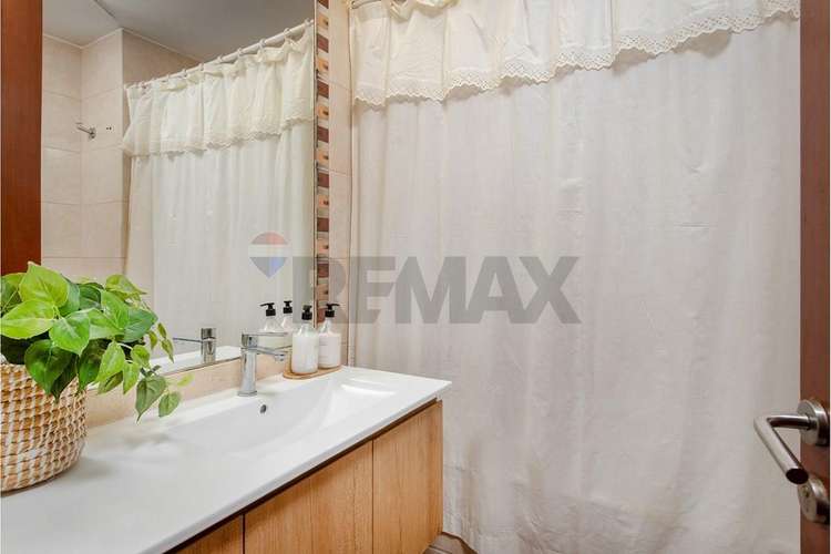 "vitacura dpto en barrio tranquilo 3d/ 3b/ 1e/1b - Imagen 12