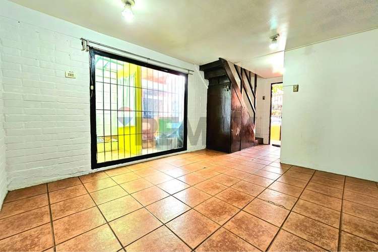 Acogedora casa con patio en 95 m2  de terreno - Imagen 5