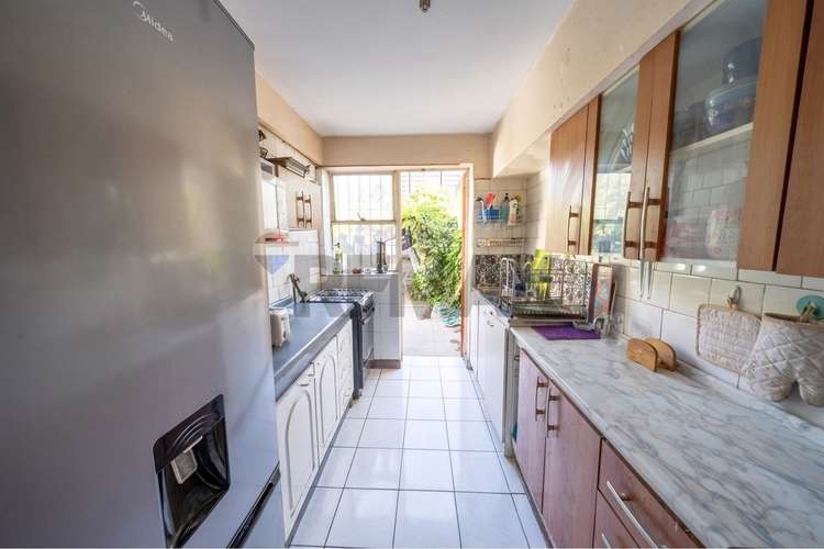 Espaciosa casa en venta 4d 2b - Imagen 8