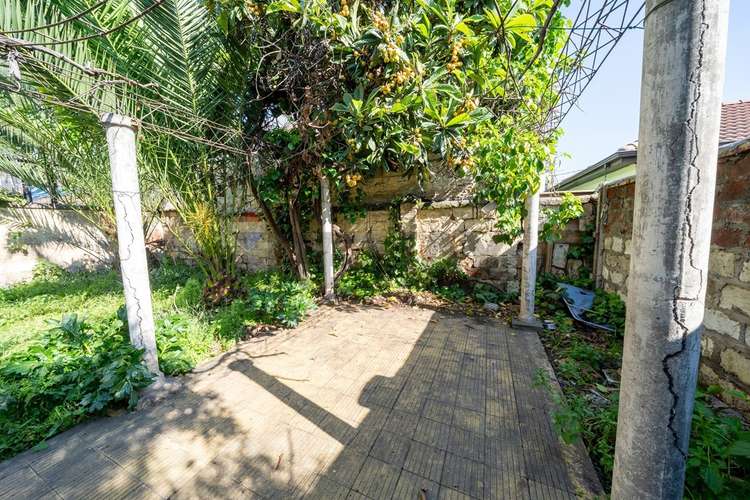 Espaciosa casa en venta 4d 2b - Imagen 16