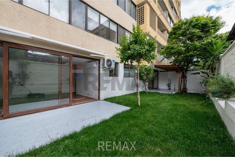 Lindo depto 1d2b + patio privado, renovado - Imagen 14