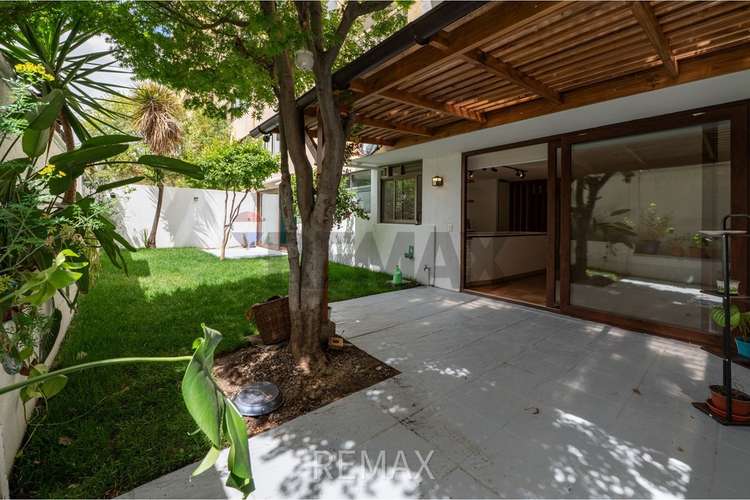 Lindo depto 1d2b + patio privado, renovado - Imagen 13