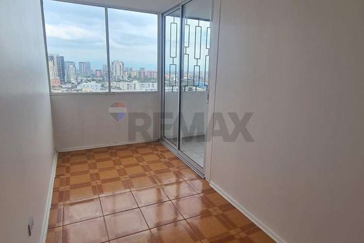 Departamento remodelado , 3d y terraza - Imagen 13