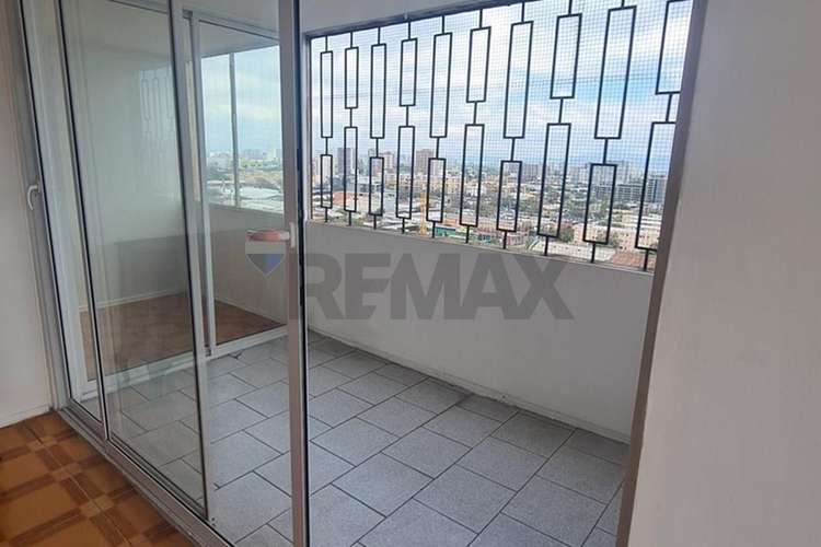 Departamento remodelado , 3d y terraza - Imagen 4