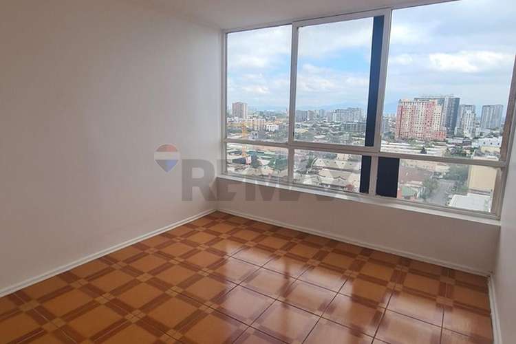 Departamento remodelado , 3d y terraza - Imagen 2