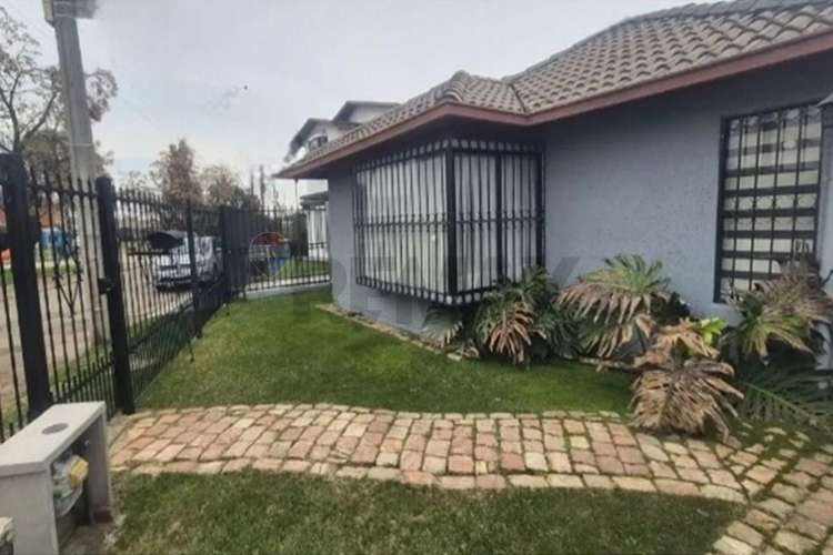 Casa de un piso con piscina, la florida